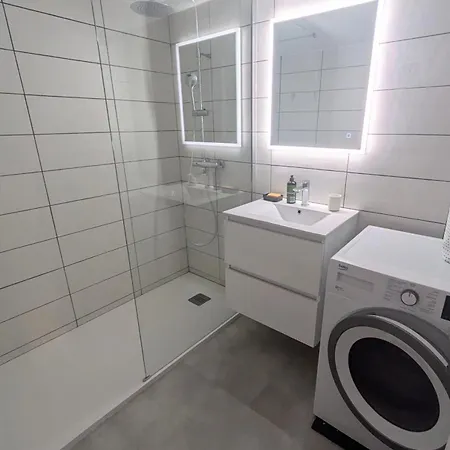 Vue Imprenable T3 Garage Privé *